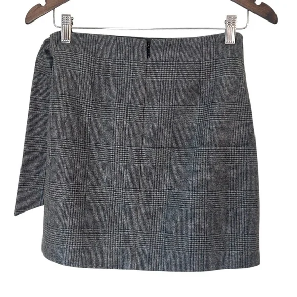 Aritzia Wilfred Dorine Wrap Front Mini Skirt - Picture 5 of 10